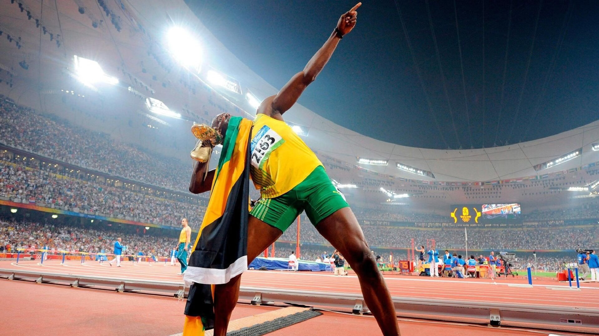 _传承经典:百年名赛历届精彩瞬间回顾_,百年名士